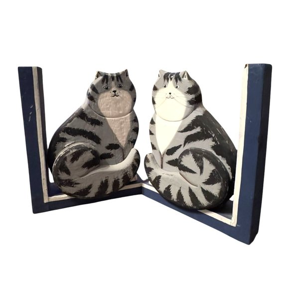 Wooden Gray Tabby Cat Bookends Blue & White Base - Picture 10 of 13